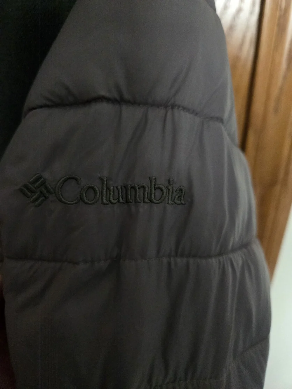 Columbia Two-Tone Quilted Hooded Puffer Coat S Gray
